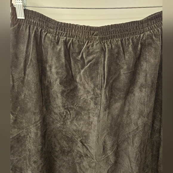 Vintage - Suede "Changes" Fully Lined Black A Line Midi Skirt - Size 10 - Picture 2 of 5